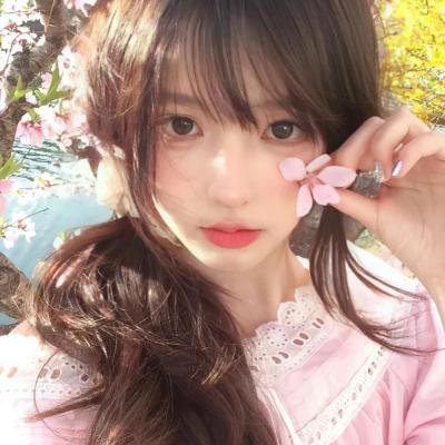在巨人中间